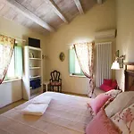 W Wine Tours Near Βίλα *