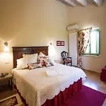 Βίλα W Wine Tours Near *