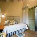 Βίλα W Wine Tours Near