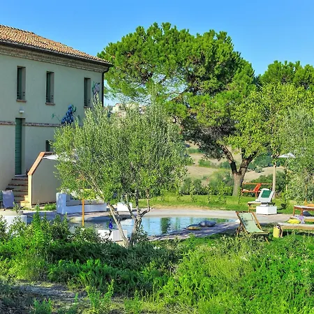 W Wine Tours Near Villa Barchi