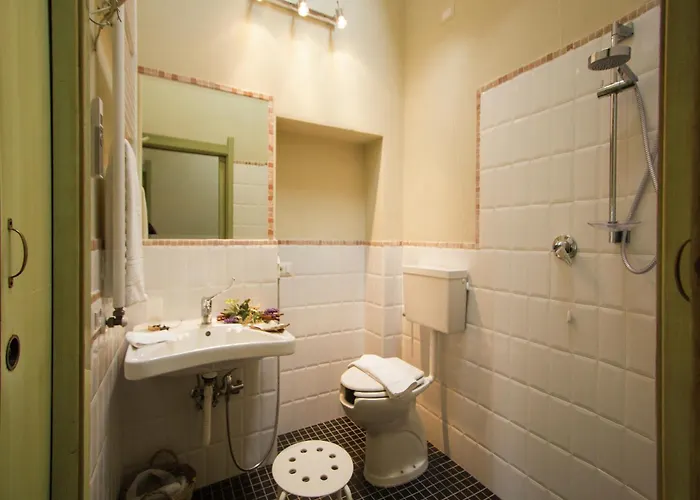 W Wine Tours Near Βίλα